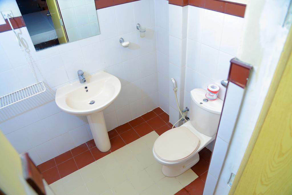 Holiday Nest Bed & Breakfast วัดดูวา ห้อง รูปภาพ